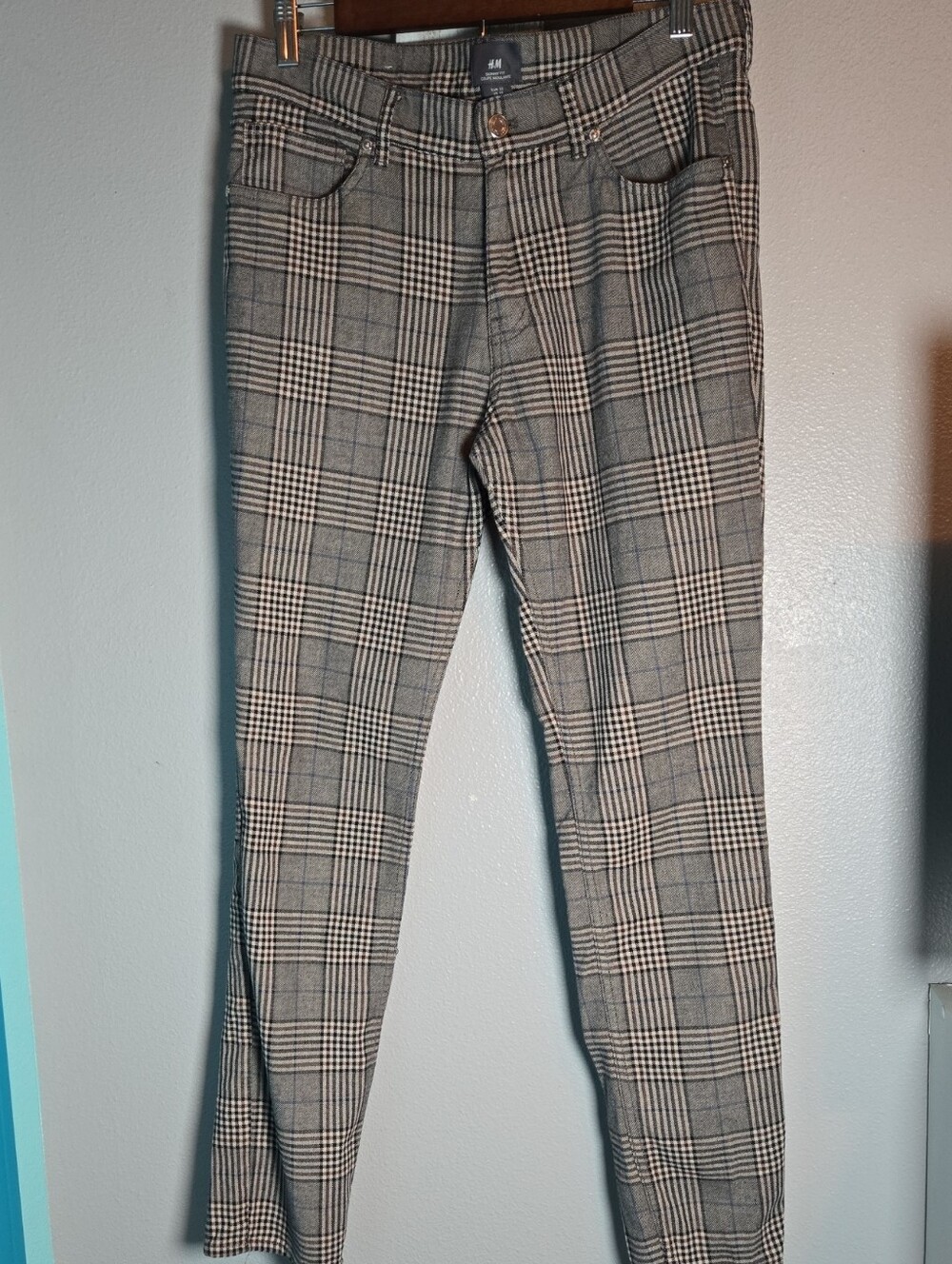 H&M Women's Black and Beige Glen Plaid Slim Trousers